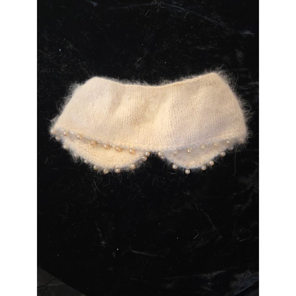 Angora Bib Necklace With Pearls Vintage